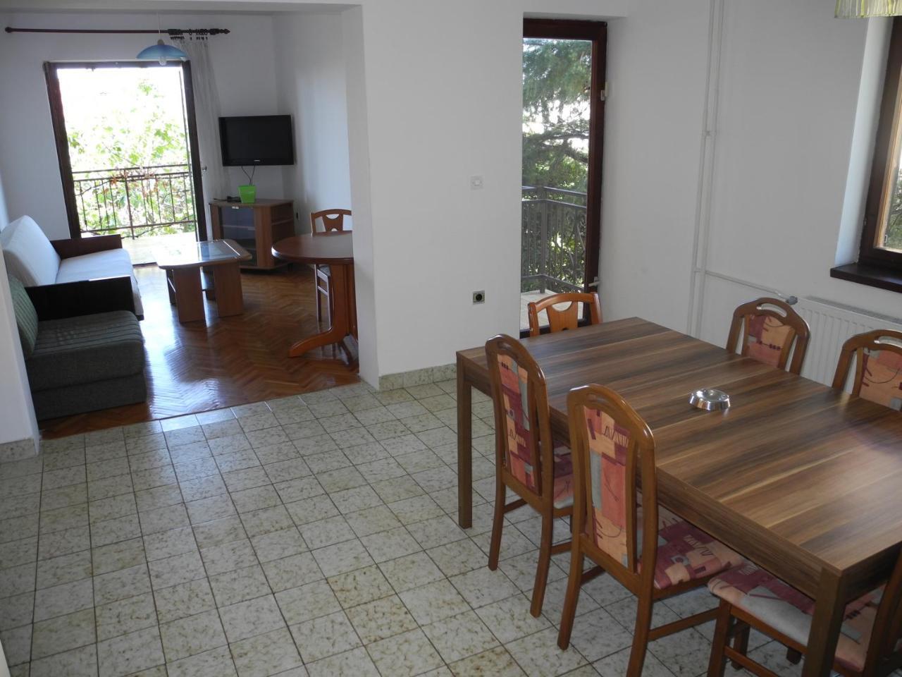 Apartment Vucko 6 Pax Crikvenica Esterno foto