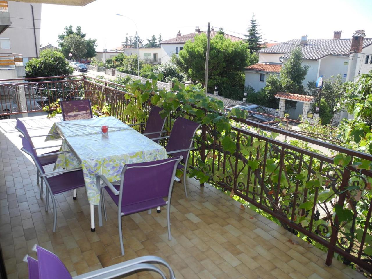 Apartment Vucko 6 Pax Crikvenica Esterno foto